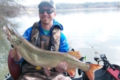 Perry Wagner, Gahanna, OH, 39-incher, Clear Fork Reservoir, OH.